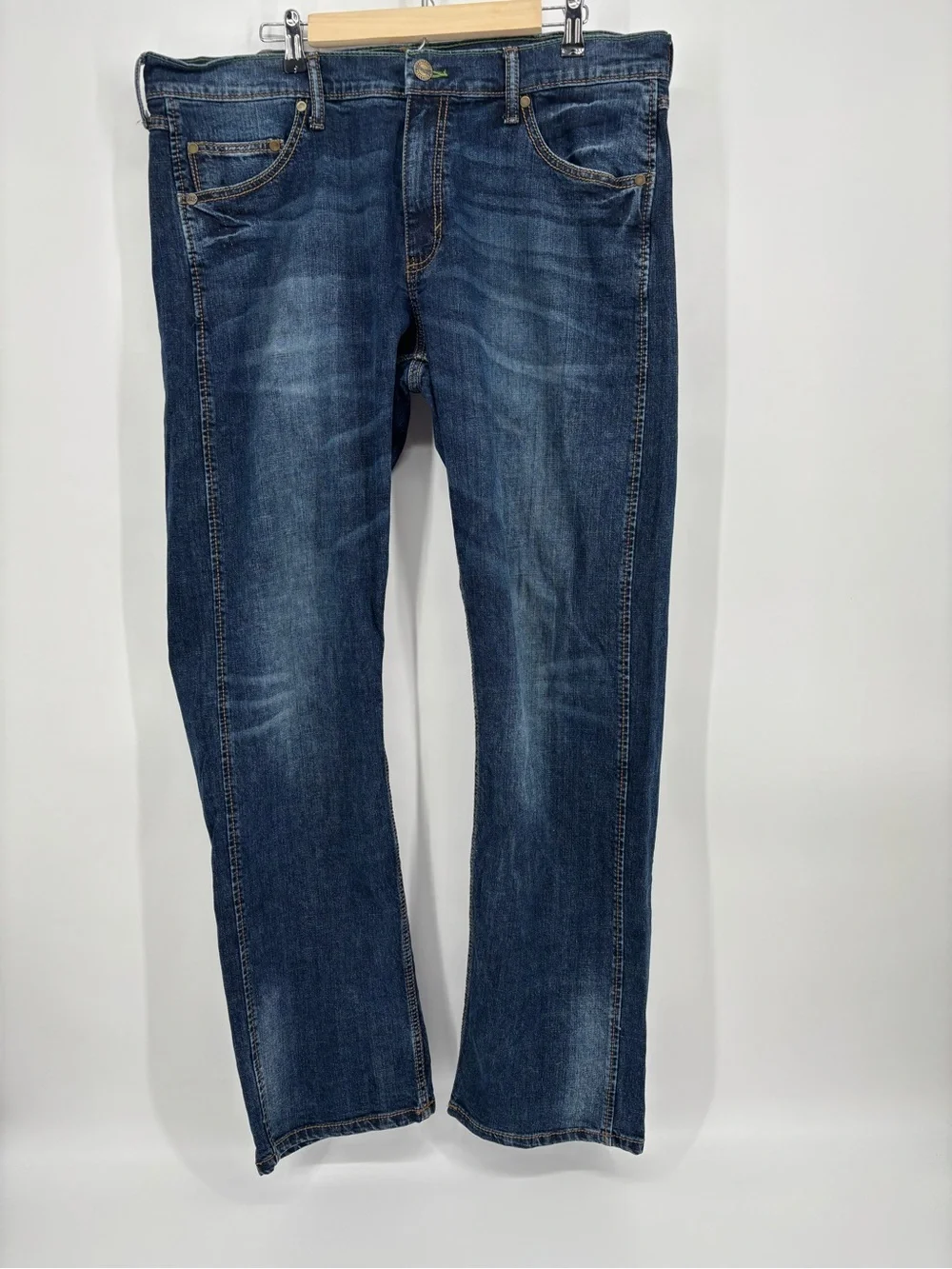 Wrangler retro slim straight Jeans Men 38x34 Blue Denim Stretch WLT88BZ Whiskere